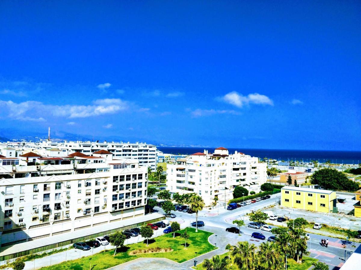 Appartement Atico Con Piscina Y Vistas Al Mar Habitat Litoral à Málaga Extérieur photo