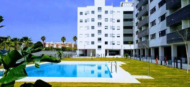 Appartement Atico Con Piscina Y Vistas Al Mar Habitat Litoral à Málaga Extérieur photo