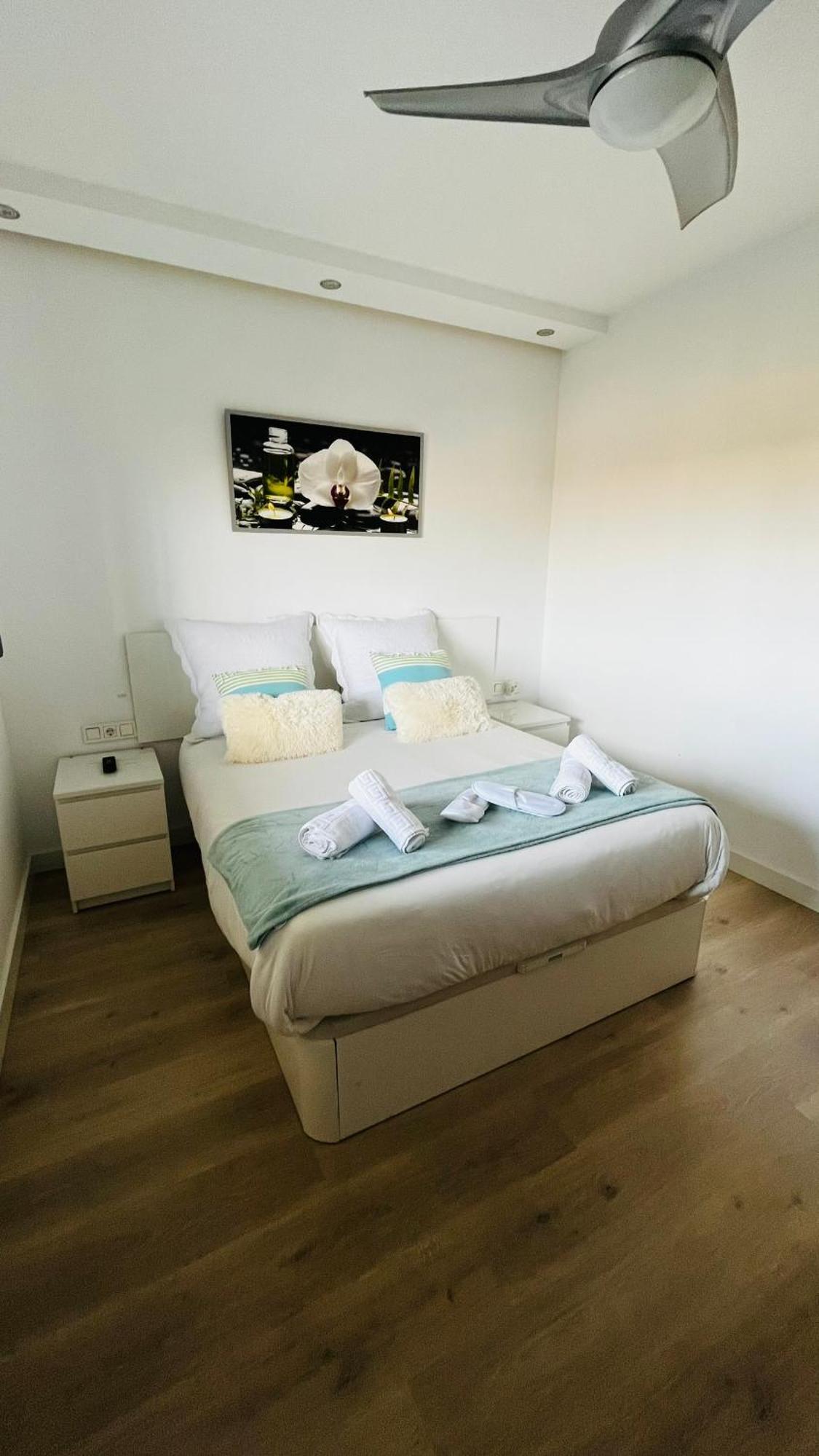 Appartement Atico Con Piscina Y Vistas Al Mar Habitat Litoral à Málaga Extérieur photo