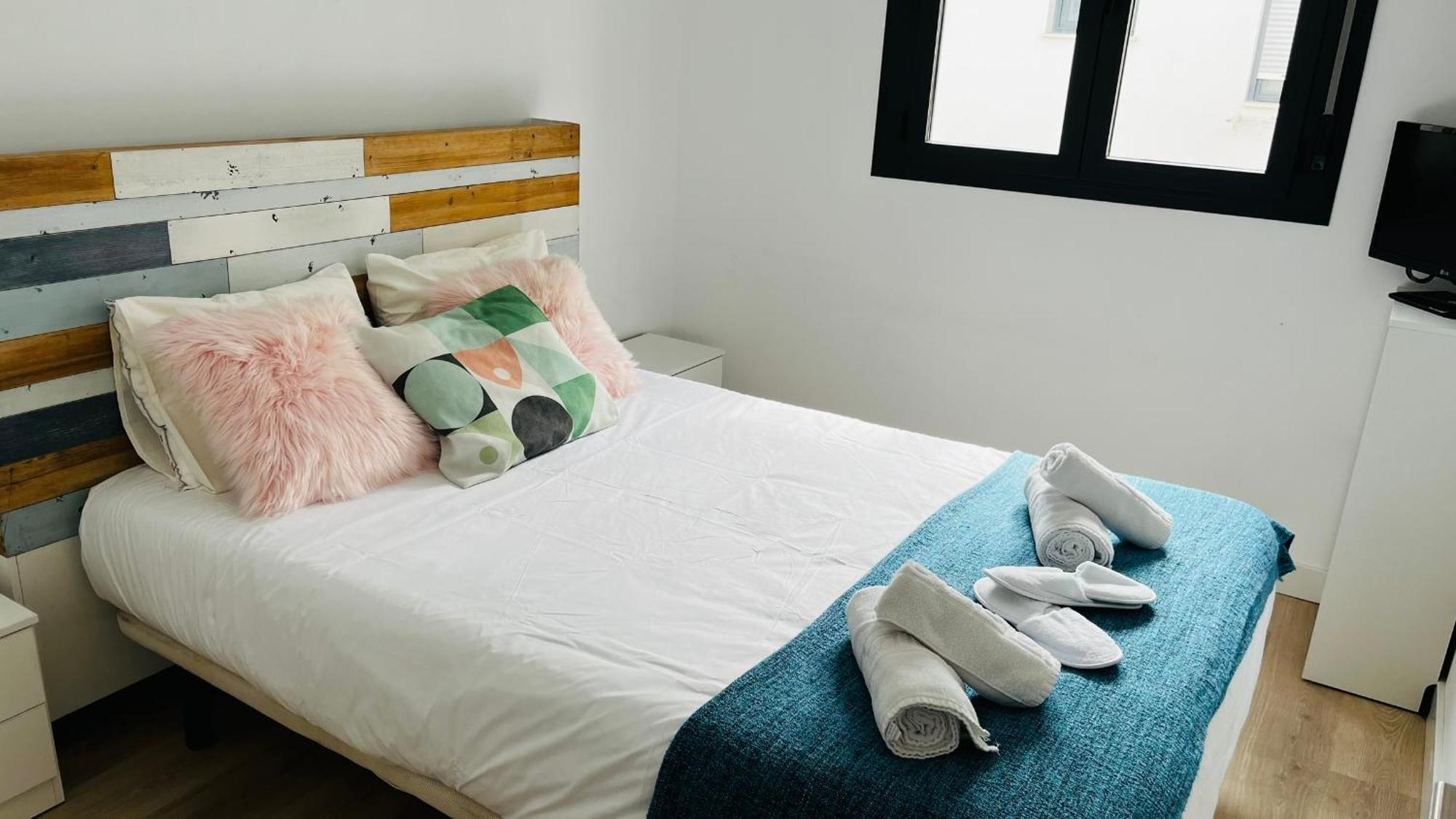 Appartement Atico Con Piscina Y Vistas Al Mar Habitat Litoral à Málaga Extérieur photo