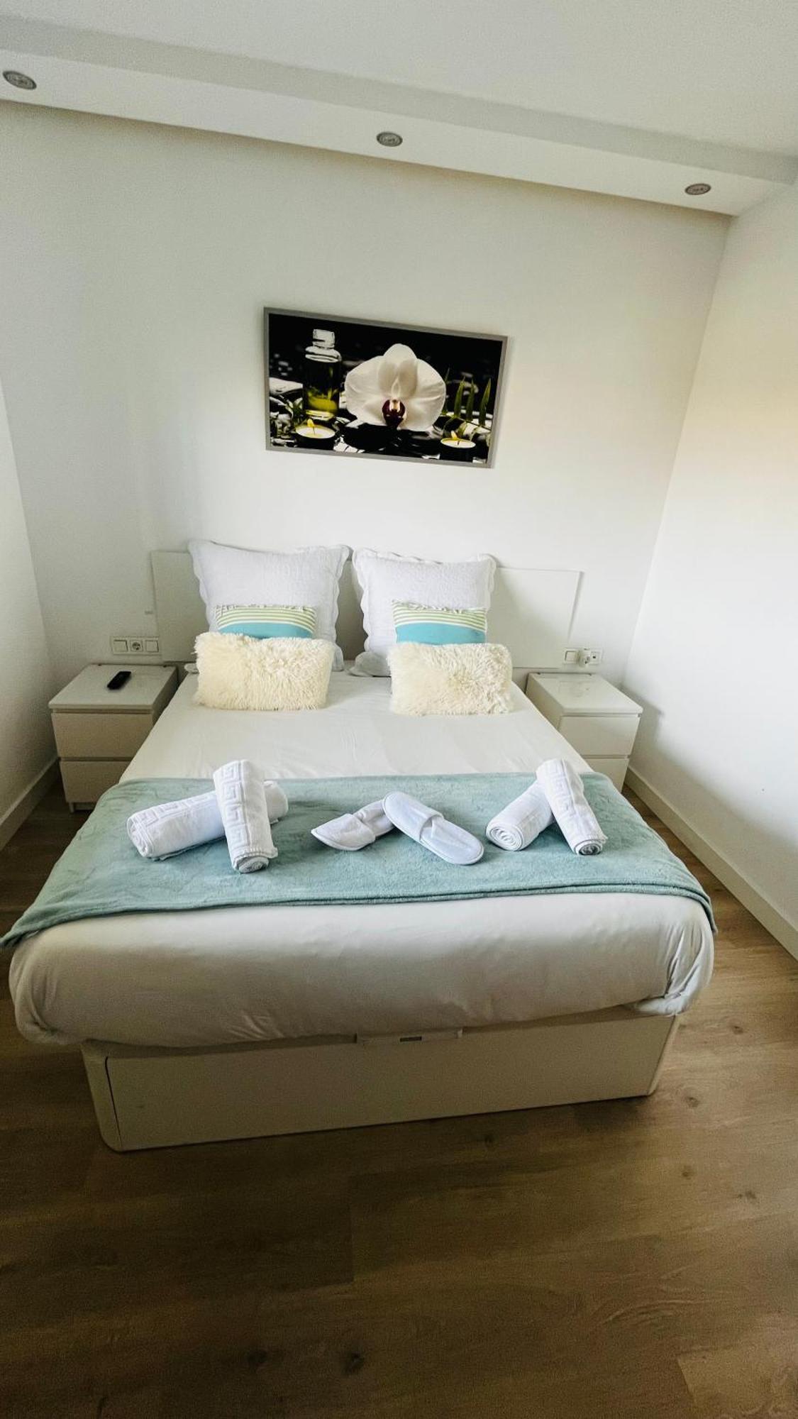 Appartement Atico Con Piscina Y Vistas Al Mar Habitat Litoral à Málaga Extérieur photo